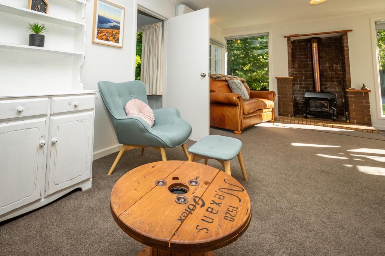Hop, Skip And Jump To The Lake - Te Anau House 외부 사진